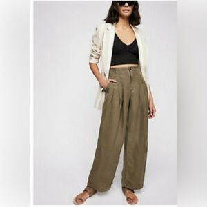 Free People
Orion Slouchy Utility Trousers
